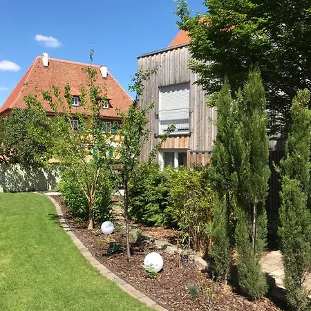 Grosse Prinzessin - Appartement Mit Saunanutzung Burgbernheim Exterior photo